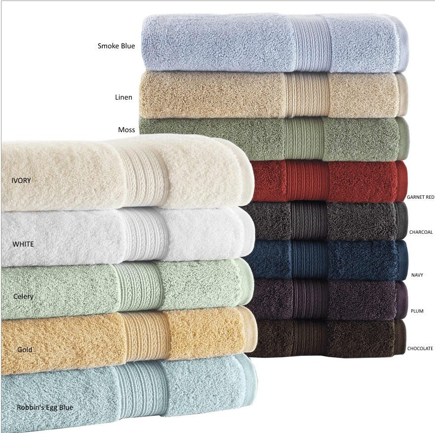 Personalized Bath Mat, Ultra Soft and Absorbent, Birthday, Wedding, Anniversary, Graduation Gifts, Machine Washable, 20"x34", 625 GSM